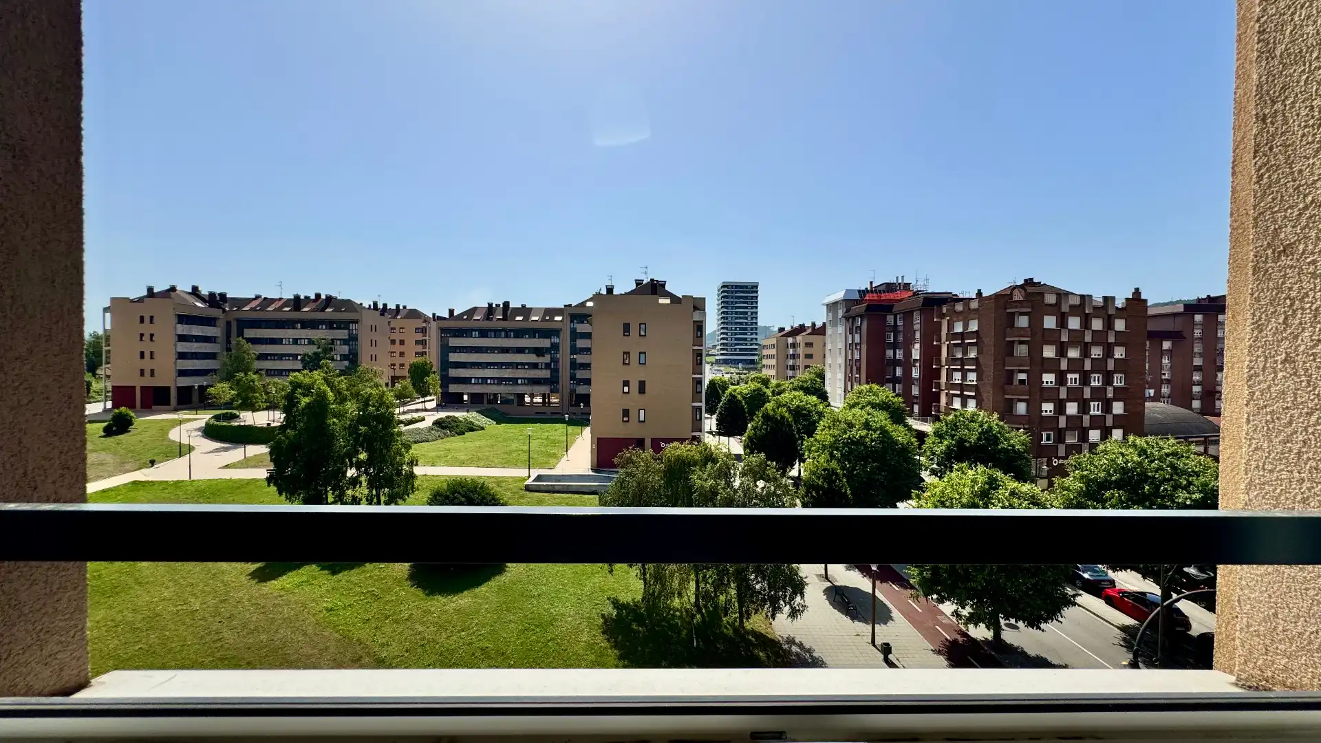 Vista exterior de Pis en venda en Gijón  amb Calefacció, Parquet i Terrassa