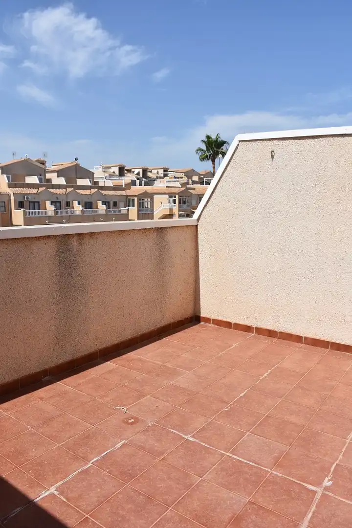 Terraza de Dúplex en venta en Orihuela con Terraza, Piscina y Amueblado