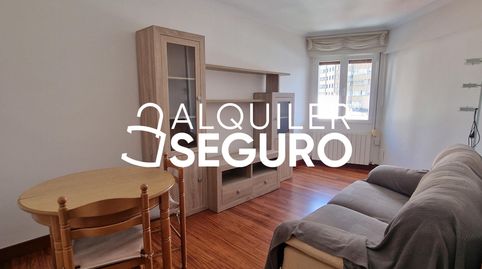 Foto 2 de Piso de alquiler en Ferrocarril, Ametzola, Bilbao
