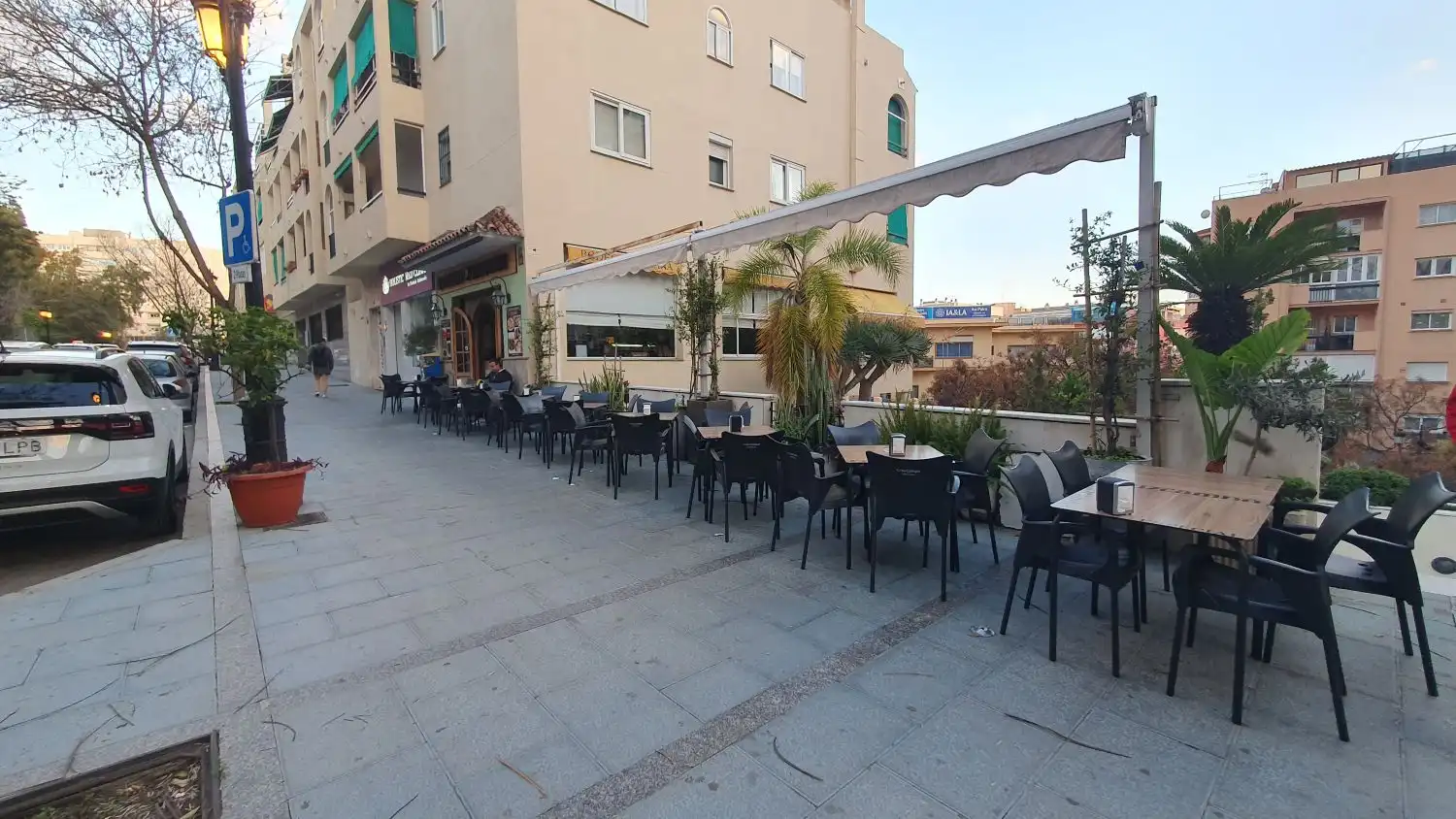 Terrassa de Local de lloguer en Marbella amb Aire condicionat