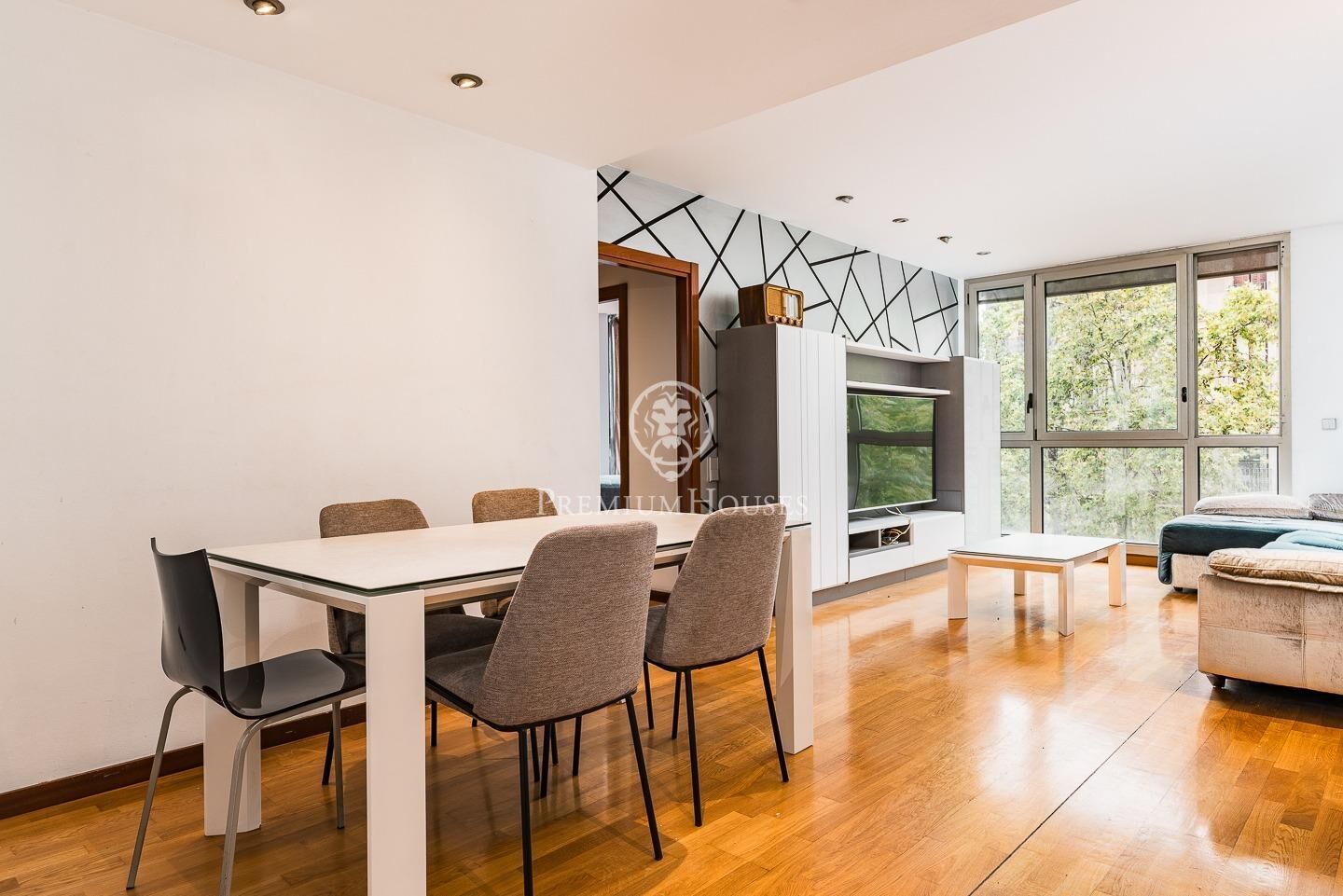 Menjador de Pis en venda en  Barcelona Capital amb Aire condicionat, Calefacció i Parquet