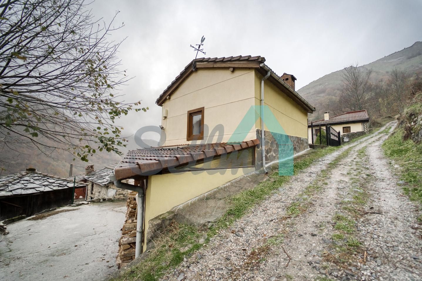 Vista exterior de Casa o chalet en venta en Aller con Calefacción, Terraza y Trastero