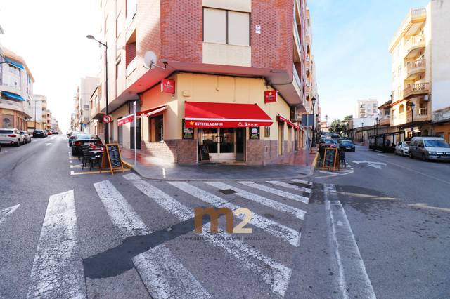 Local comercial en Alquiler en Carrer Sant Josep en Pueblo
