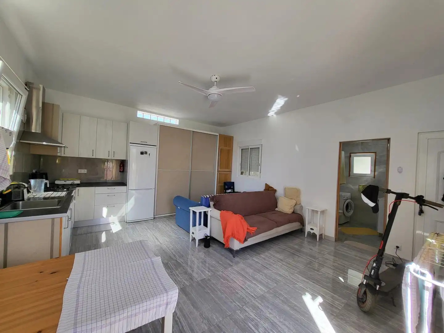 Sala d'estar de Casa o xalet en venda en Arona amb Aire condicionat, Jardí privat i Terrassa