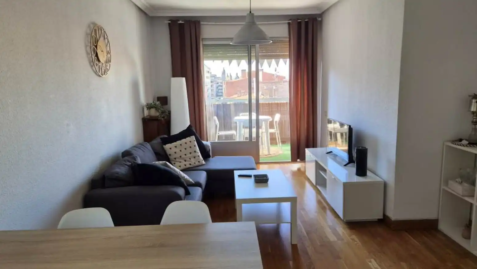 Sala de estar de Piso de alquiler en Salamanca con Calefacción, Parquet y Amueblado