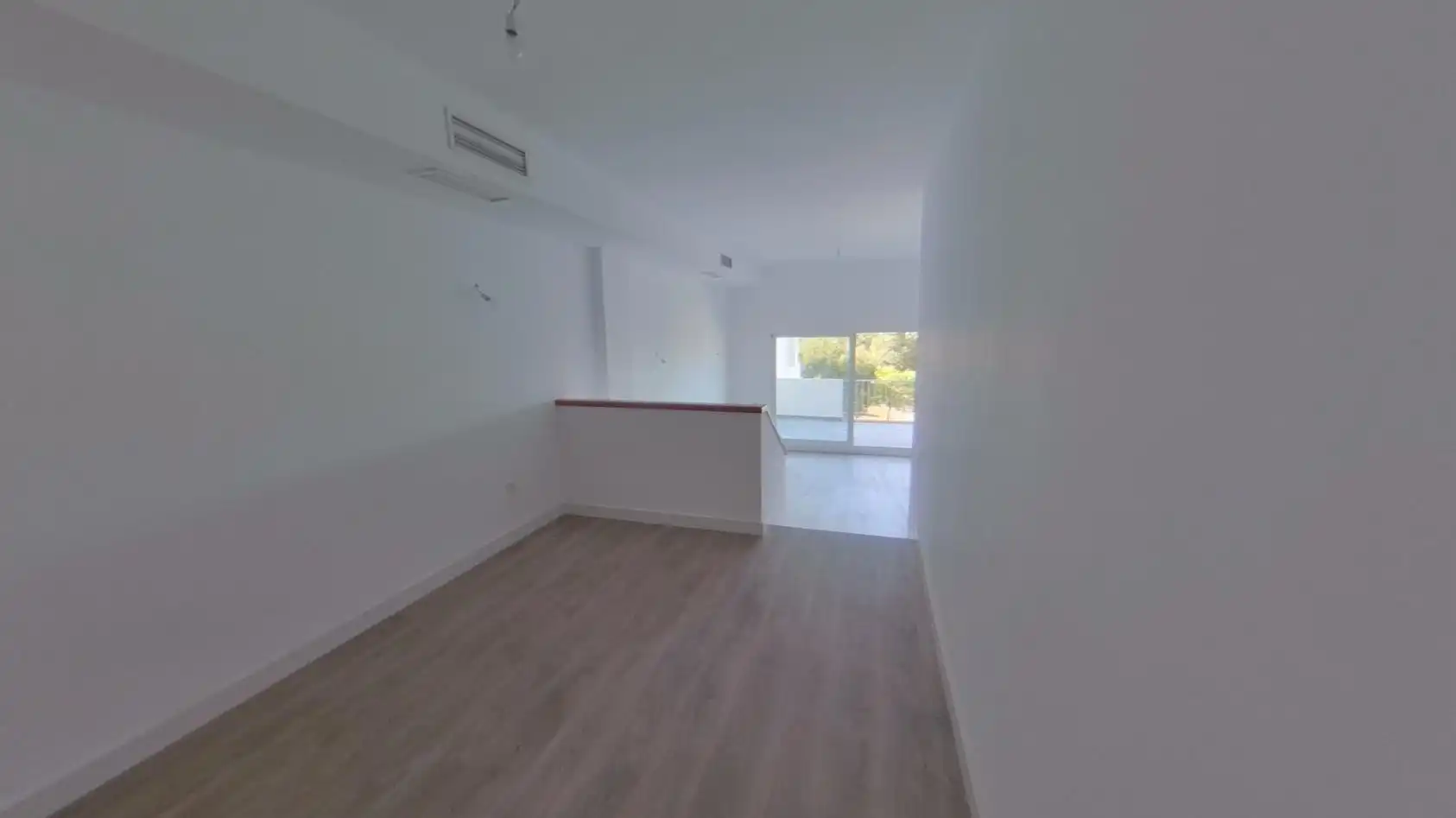 Planta baja en venta en Marbella con Piscina y Piscina comunitaria