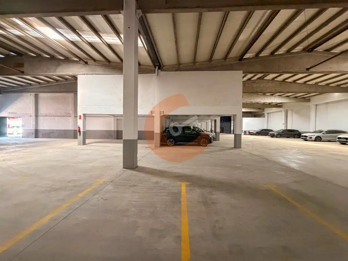 Aparcament de Local de lloguer en Tarragona