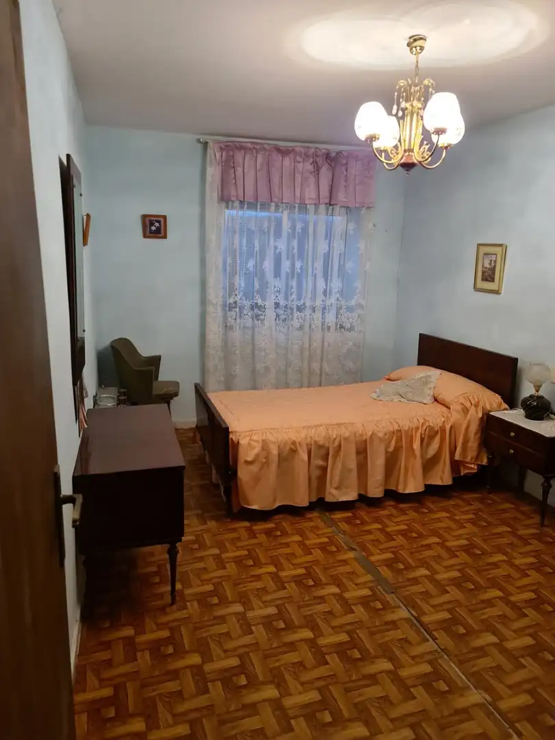 Dormitori de Casa o xalet en venda en Armenteros amb Moblat