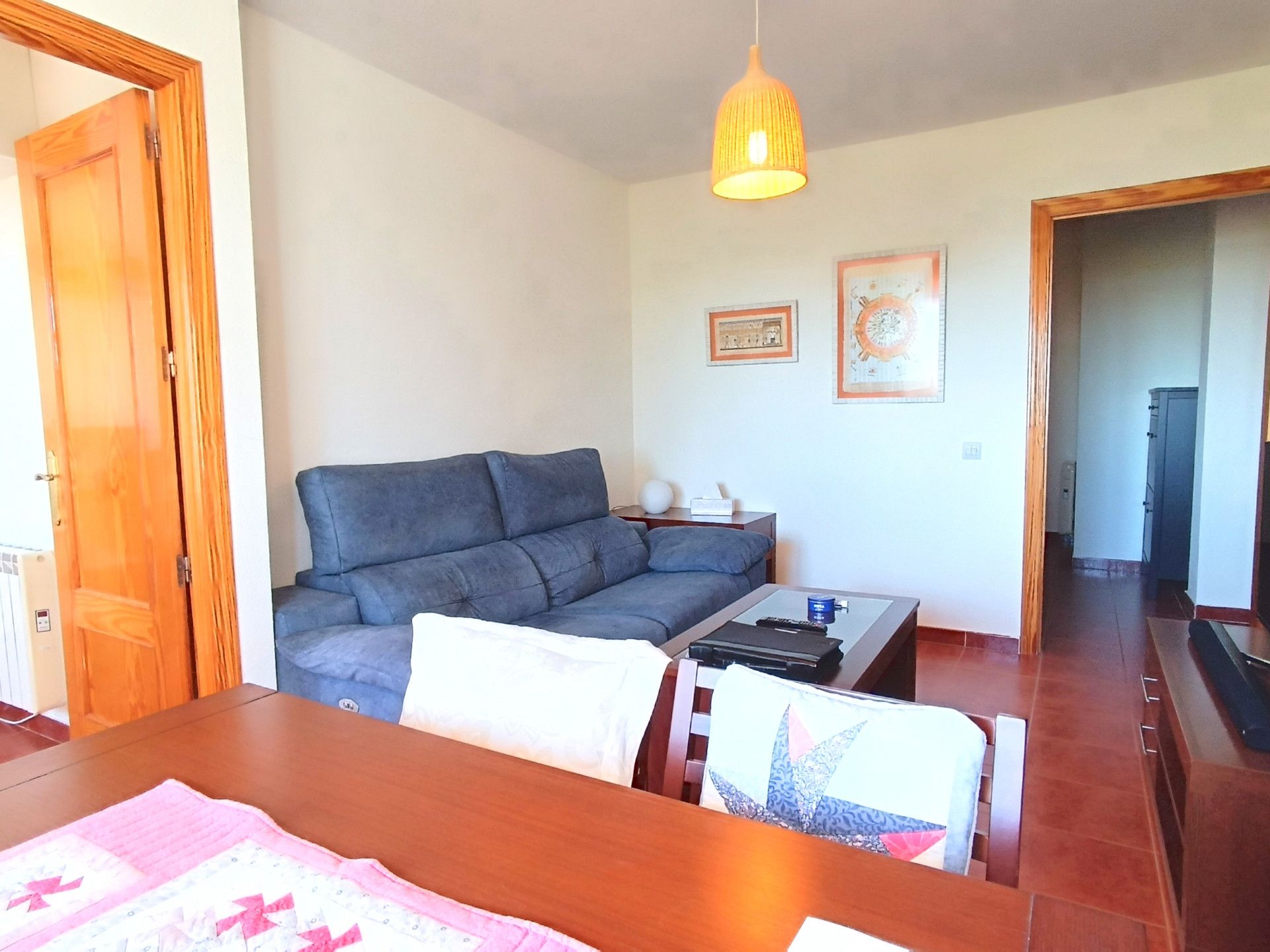 Sala d'estar de Pis en venda en Manzanares El Real amb Calefacció i Traster