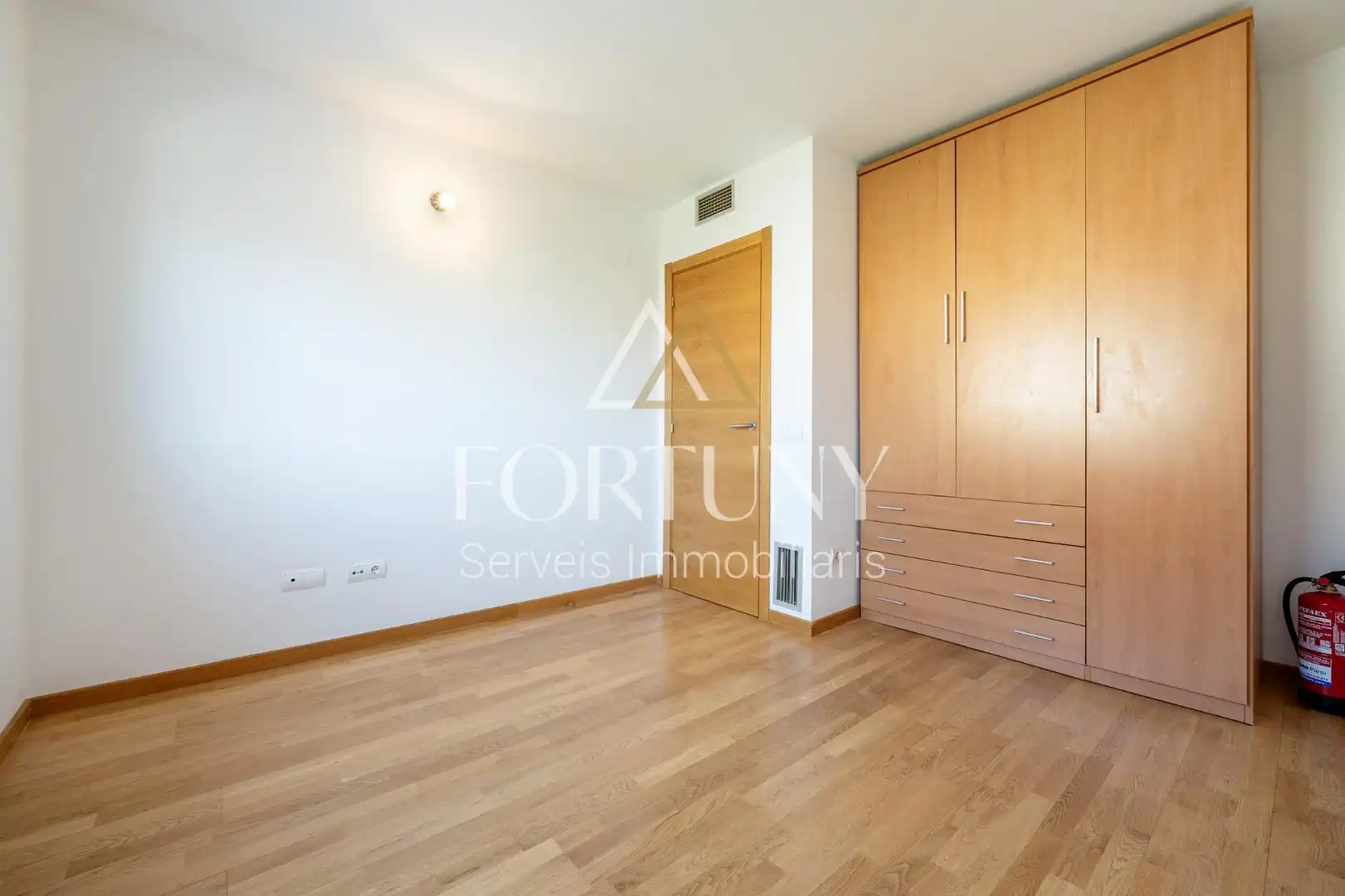 Bedroom of Flat for sale in Vinyols i els Arcs  with Storage room and Balcony