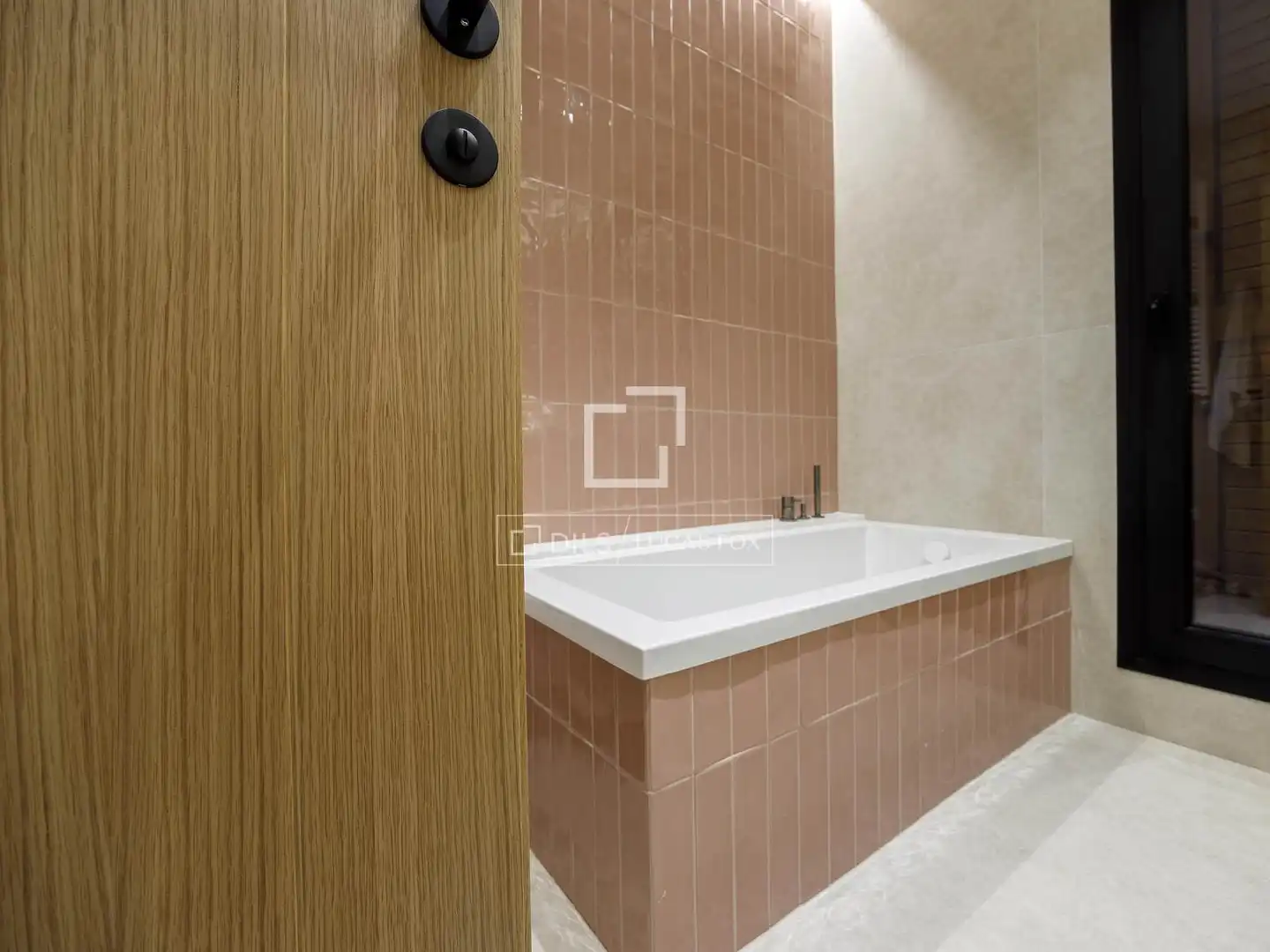 Baño de Casa o chalet en venta en L'Eliana con Aire acondicionado, Calefacción y Jardín privado