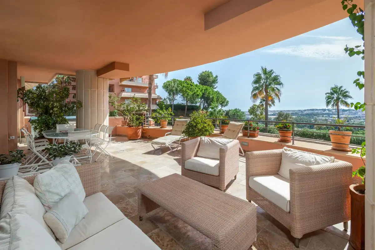 Flat with lift for sale in Nueva Andalucía, imagen 10