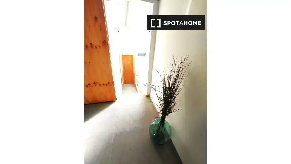Room in Barrio de Benicalap