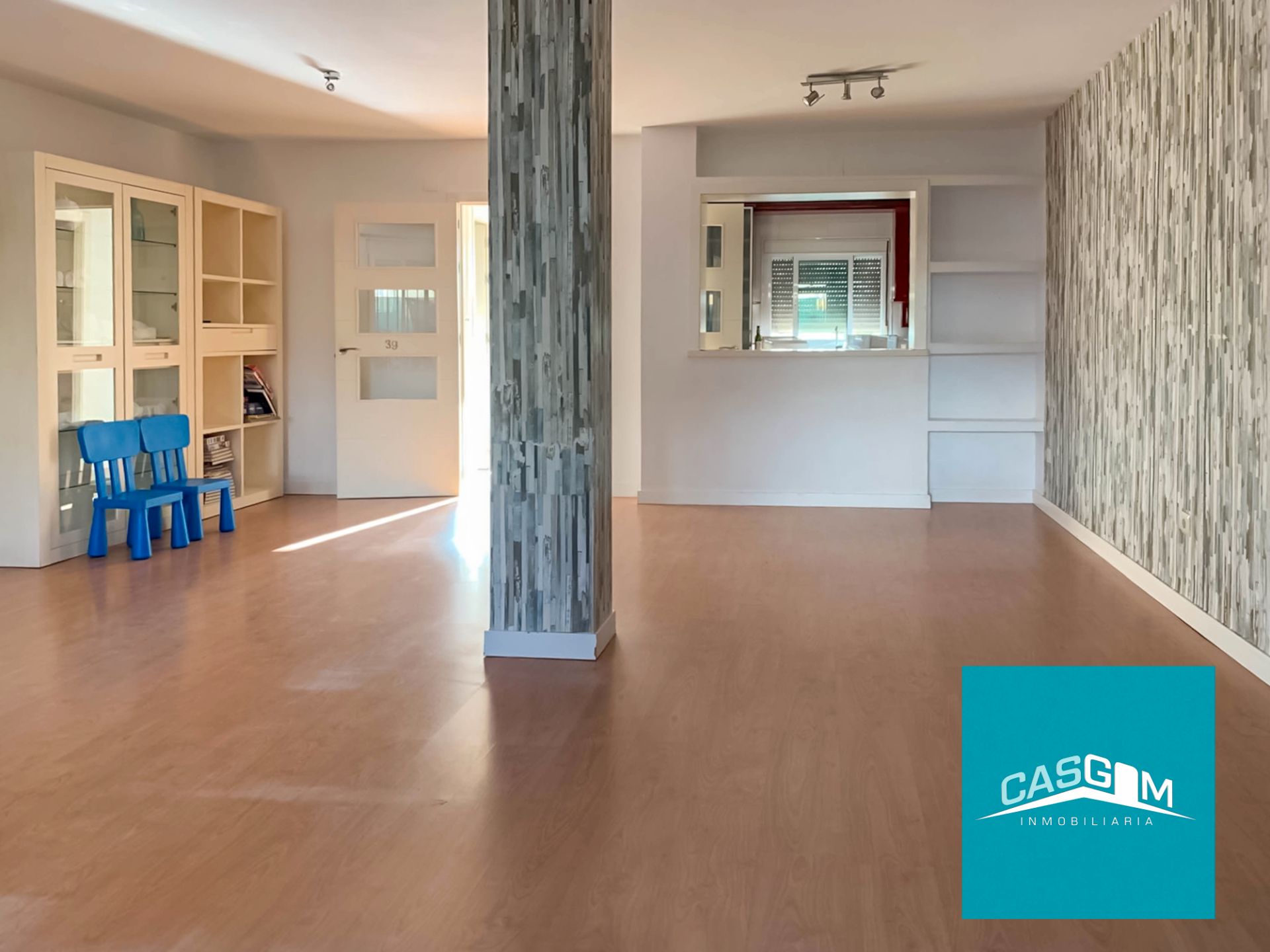 Sala de estar de Casa adosada en venta en Aljaraque con Aire acondicionado, Jardín privado y Parquet