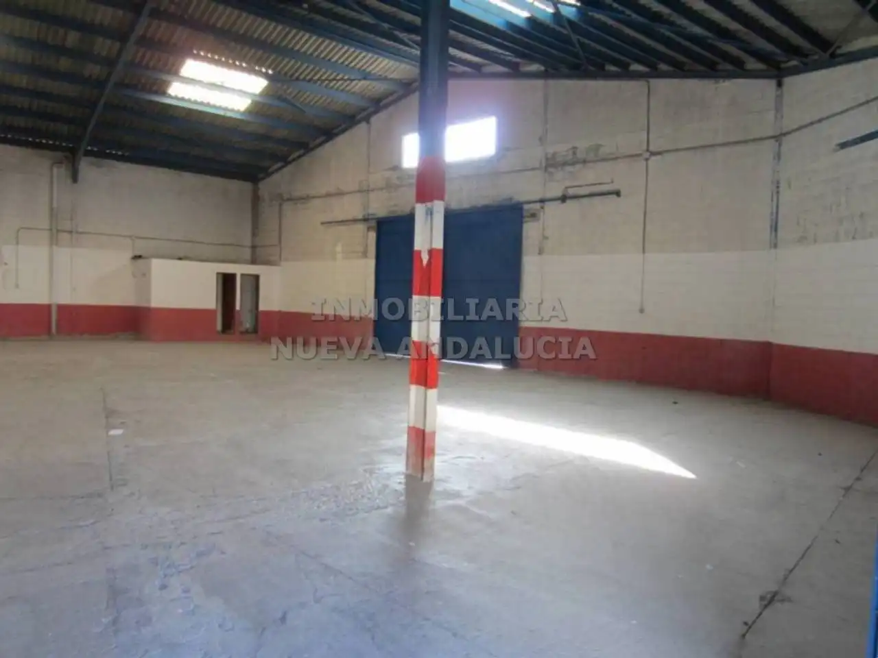 Exterior view of Industrial buildings for rent in Almería