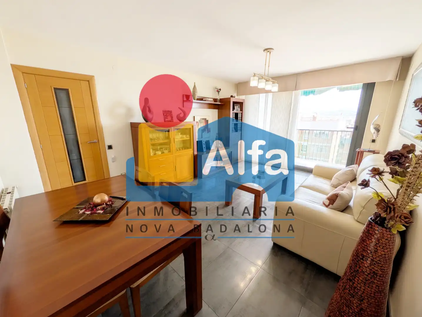 Sala de estar de Piso en venta en Badalona con Aire acondicionado, Calefacción y Jardín privado