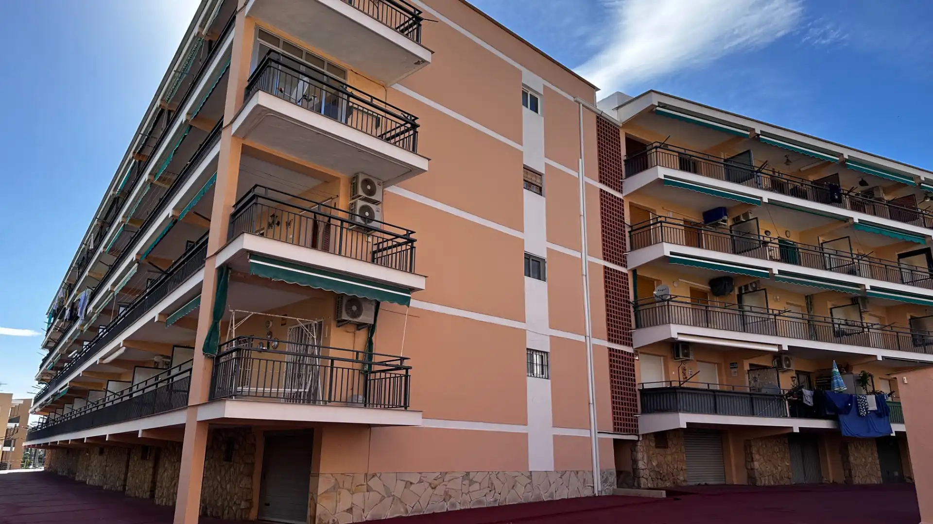 Vista exterior de Apartamento en venta en Cambrils con Aire acondicionado, Calefacción y Terraza