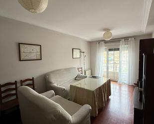 Living room of Flat to rent in Badajoz Capital  with Air Conditioner, Heating and Furnished