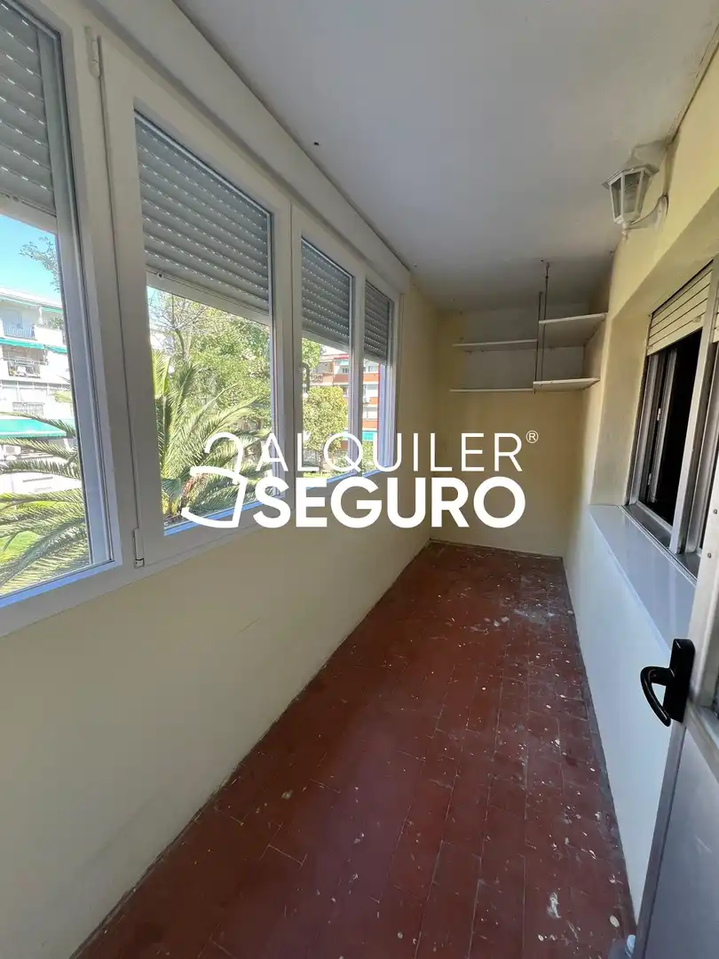 Schlafzimmer von Wohnung zur Miete in Madrid mit Klimaanlage, Heizung und Terrasse