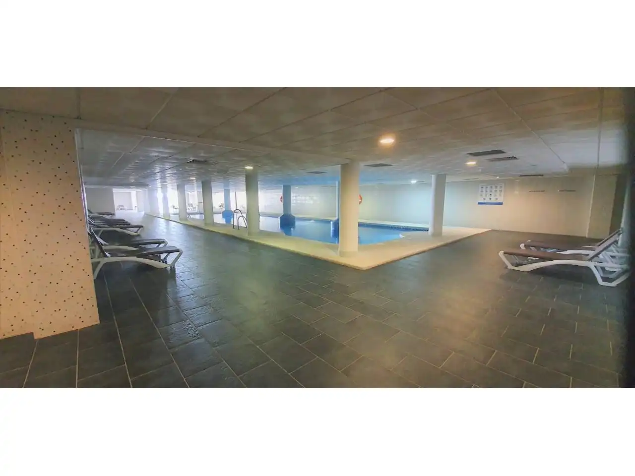 Piso con piscina en venta en Calle Higueras, imagen 2