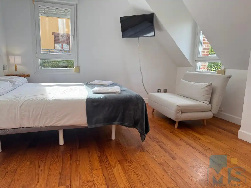 Dormitori de Casa o xalet en venda en Hondarribia
