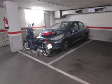 Einzelparkplatz zum Verkauf in Carrer de Sants 224