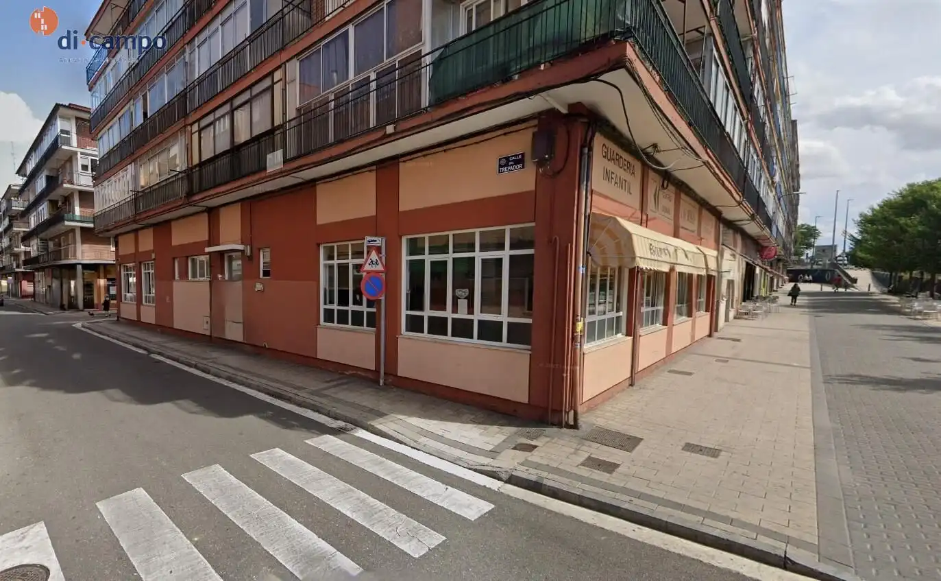 Local comercial de lloguer a Paseo SAN ISIDRO