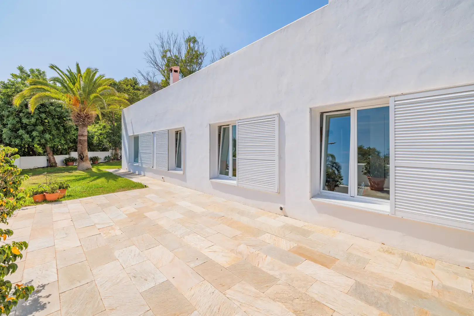 Vista exterior de Casa o chalet en venta en Benalmádena con Aire acondicionado, Calefacción y Jardín privado