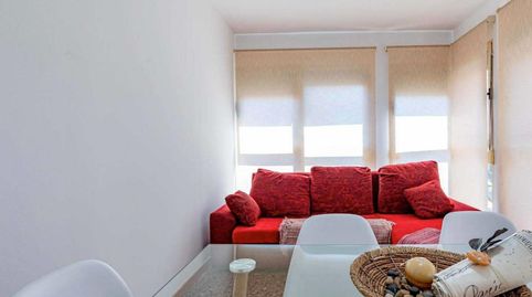 Foto 3 de Piso de alquiler en De Pedro Cabanes, Torrefiel, Valencia Capital