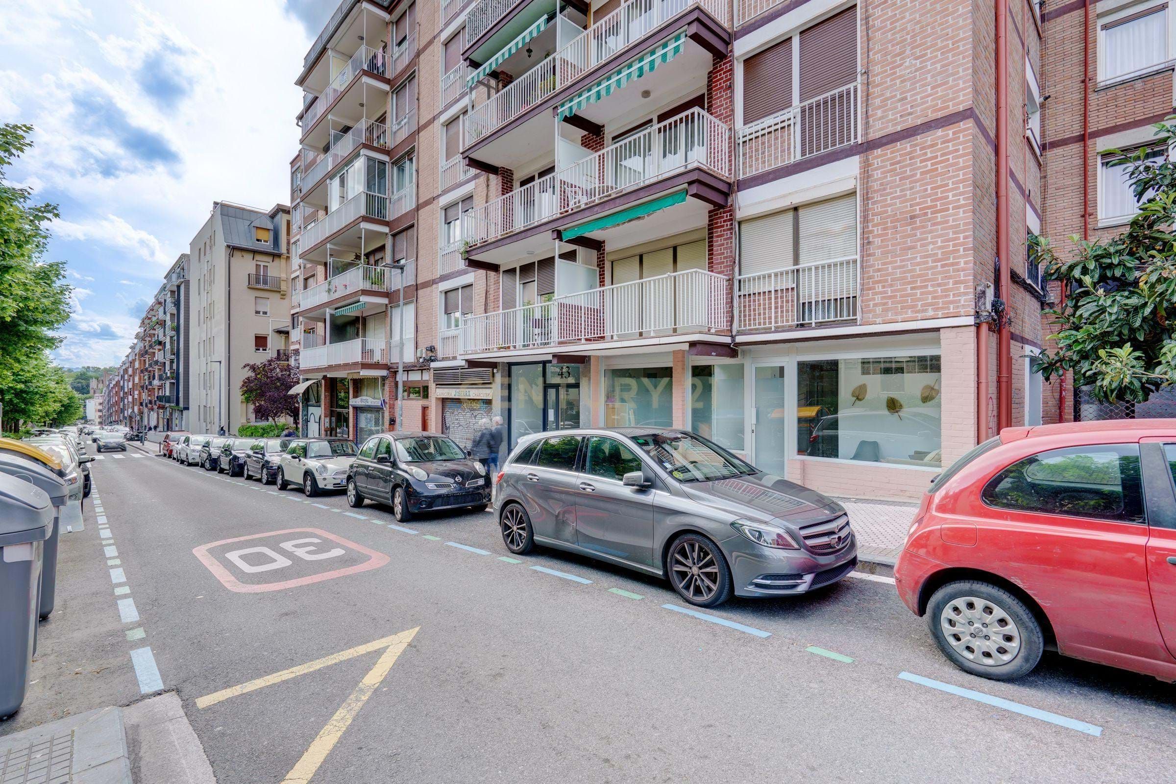 Vista exterior de Local en venta en Donostia - San Sebastián 