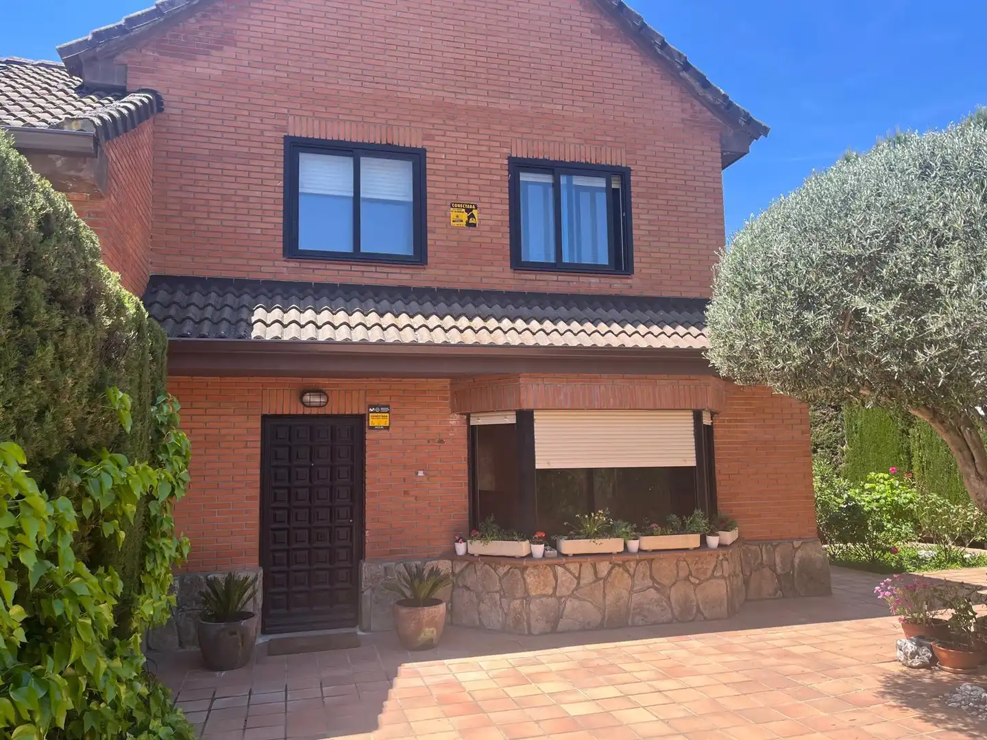 Exterior view of Detached homes for rent in La Navata