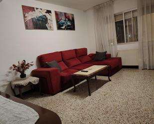 Living room of Flat for sale in  Zaragoza Capital