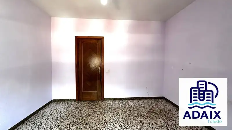 Dormitori de Pis en venda en Portillo de Toledo amb Balcó