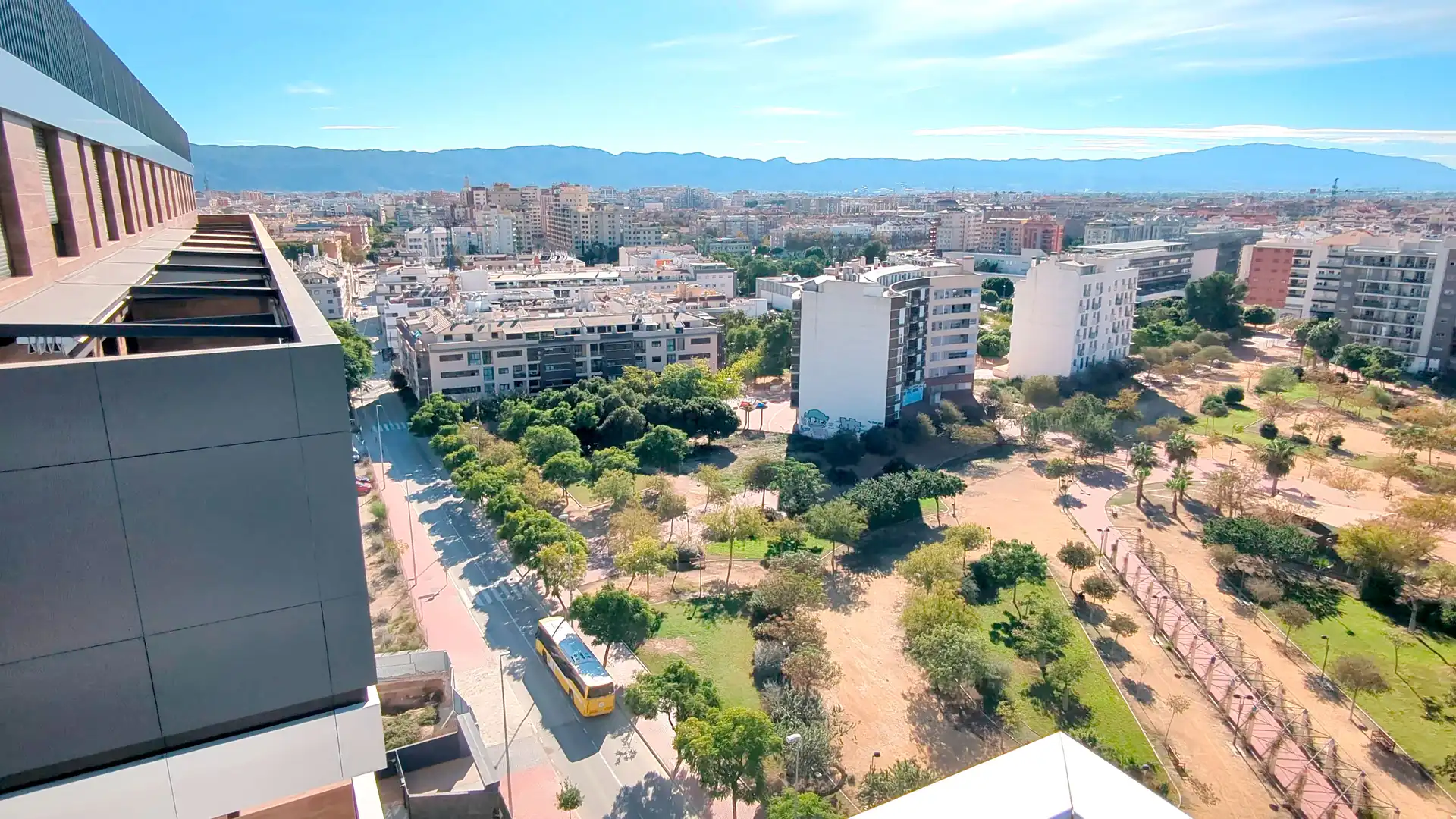 Vista exterior de Ático en venta en Murcia con Aire acondicionado, Calefacción y Jardín privado