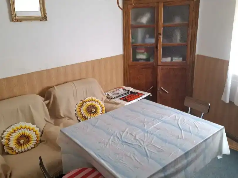 Sala d'estar de Casa adosada en venda en Ayoó de Vidriales