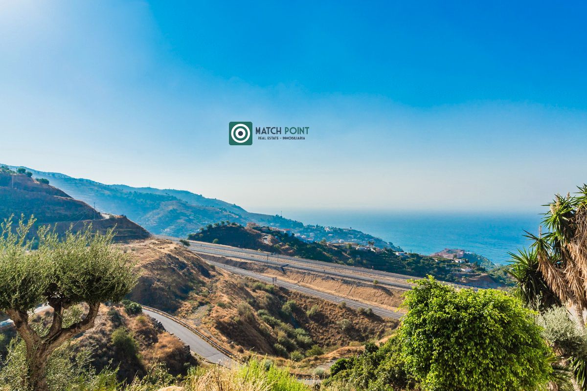 Vista exterior de Casa o xalet en venda en Almuñécar amb Moblat