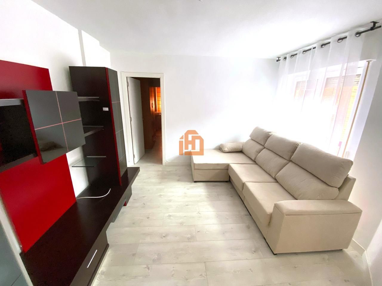 Sala d'estar de Apartament en venda en San Andrés del Rabanedo amb Calefacció, Parquet i Traster