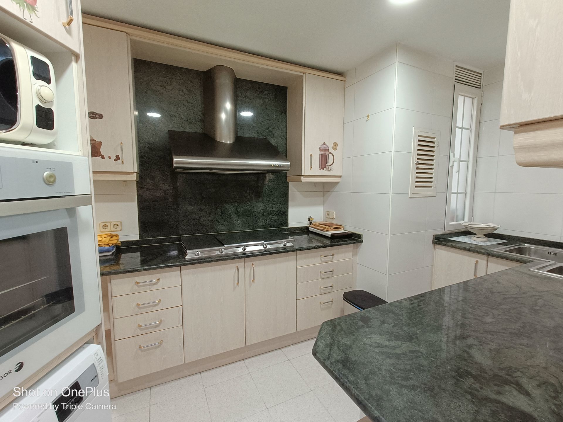 Cuina de Pis de lloguer en  Madrid Capital amb Aire condicionat, Calefacció i Parquet