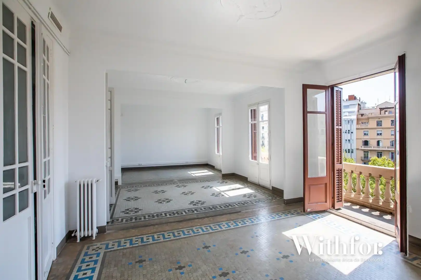 Flat with terrace to rent in Diagonal