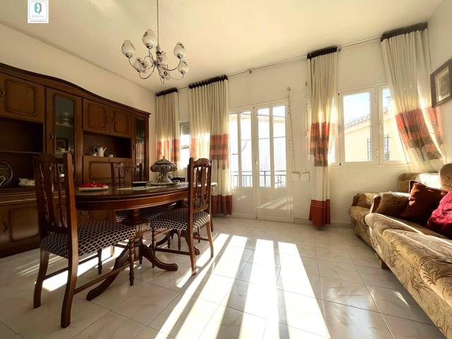 Casa-chalet en Venta en Benamaurel