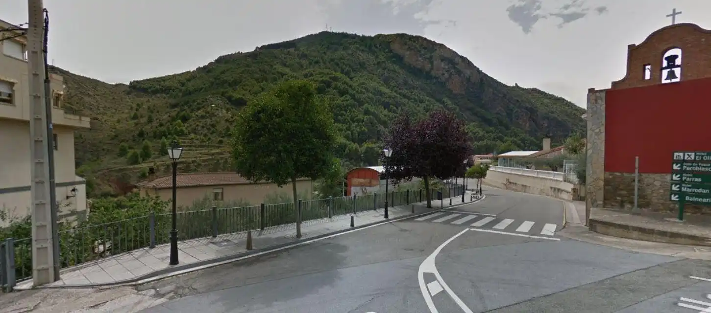 Vista exterior de Garatge en venda en Arnedillo