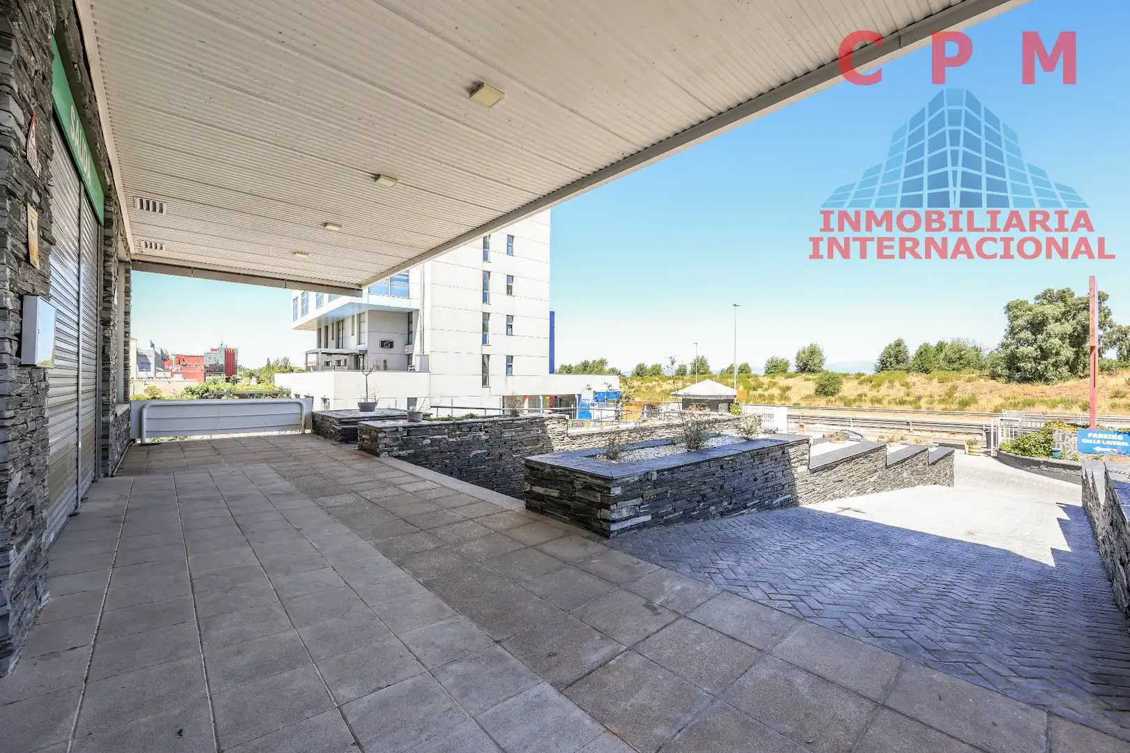 Terrasse von Geschaftsraum zur Miete in Alcobendas mit Klimaanlage, Heizung und Parkett