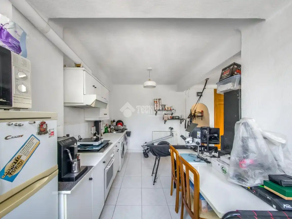 Cocina de Estudio en venta en Madrid con Calefacción