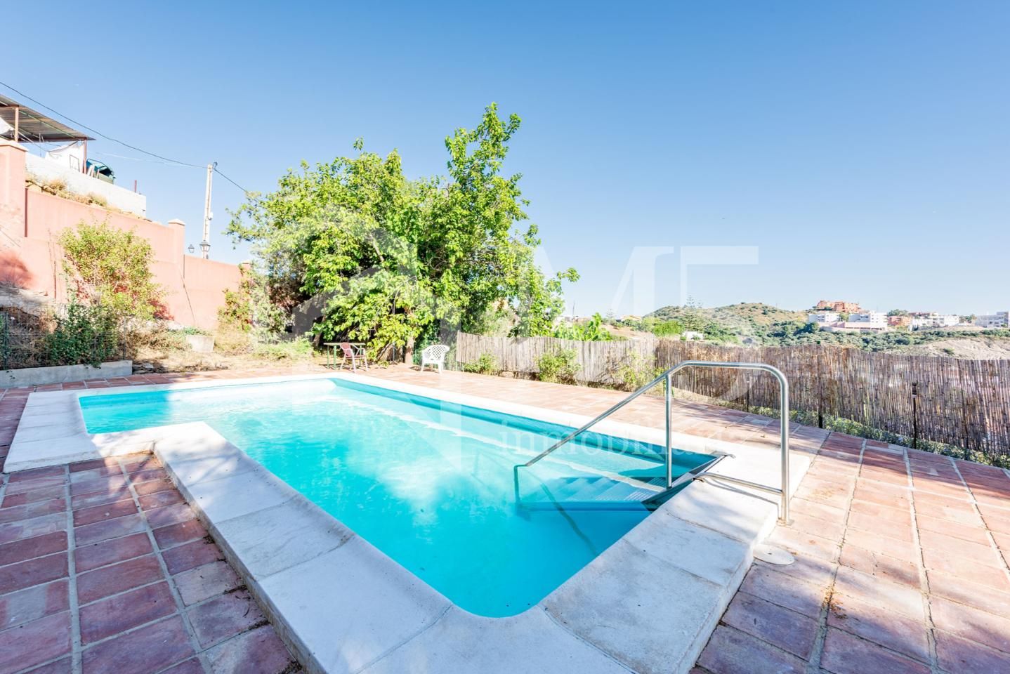 Vista exterior de Finca rústica en venda en Rincón de la Victoria amb Aire condicionat, Jardí privat i Terrassa