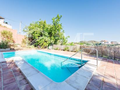 Vista exterior de Finca rústica en venda en Rincón de la Victoria amb Aire condicionat, Jardí privat i Terrassa