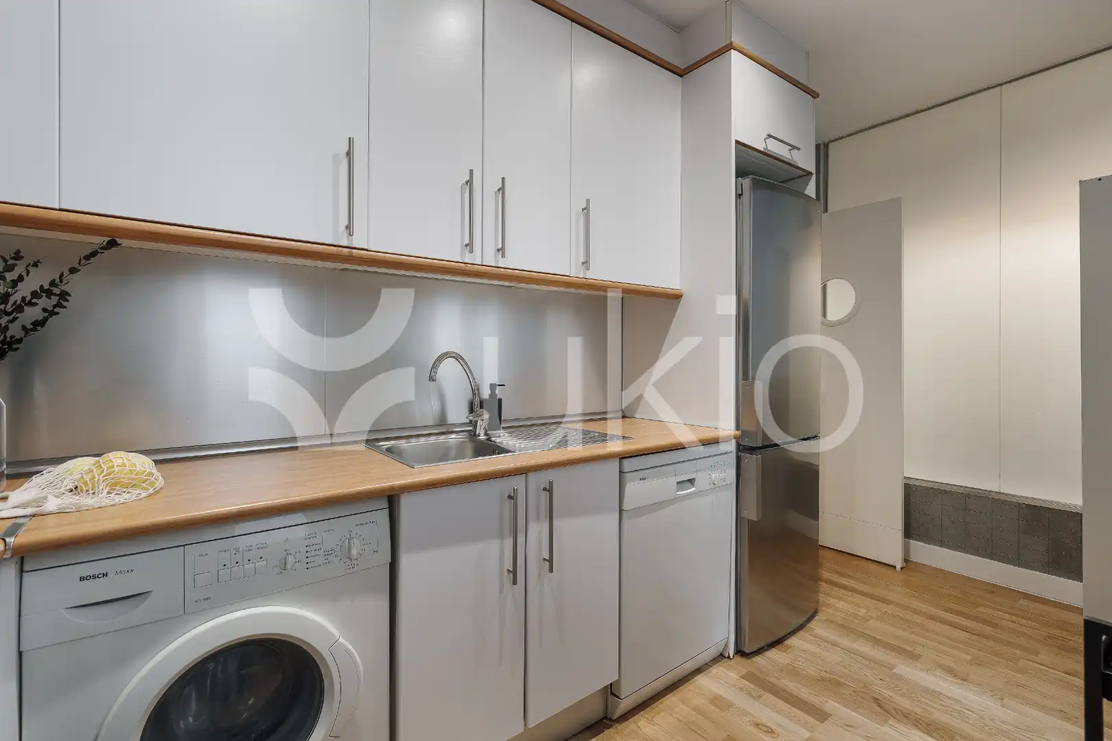 Cocina de Apartamento de alquiler en Madrid con Aire acondicionado, Calefacción y Amueblado