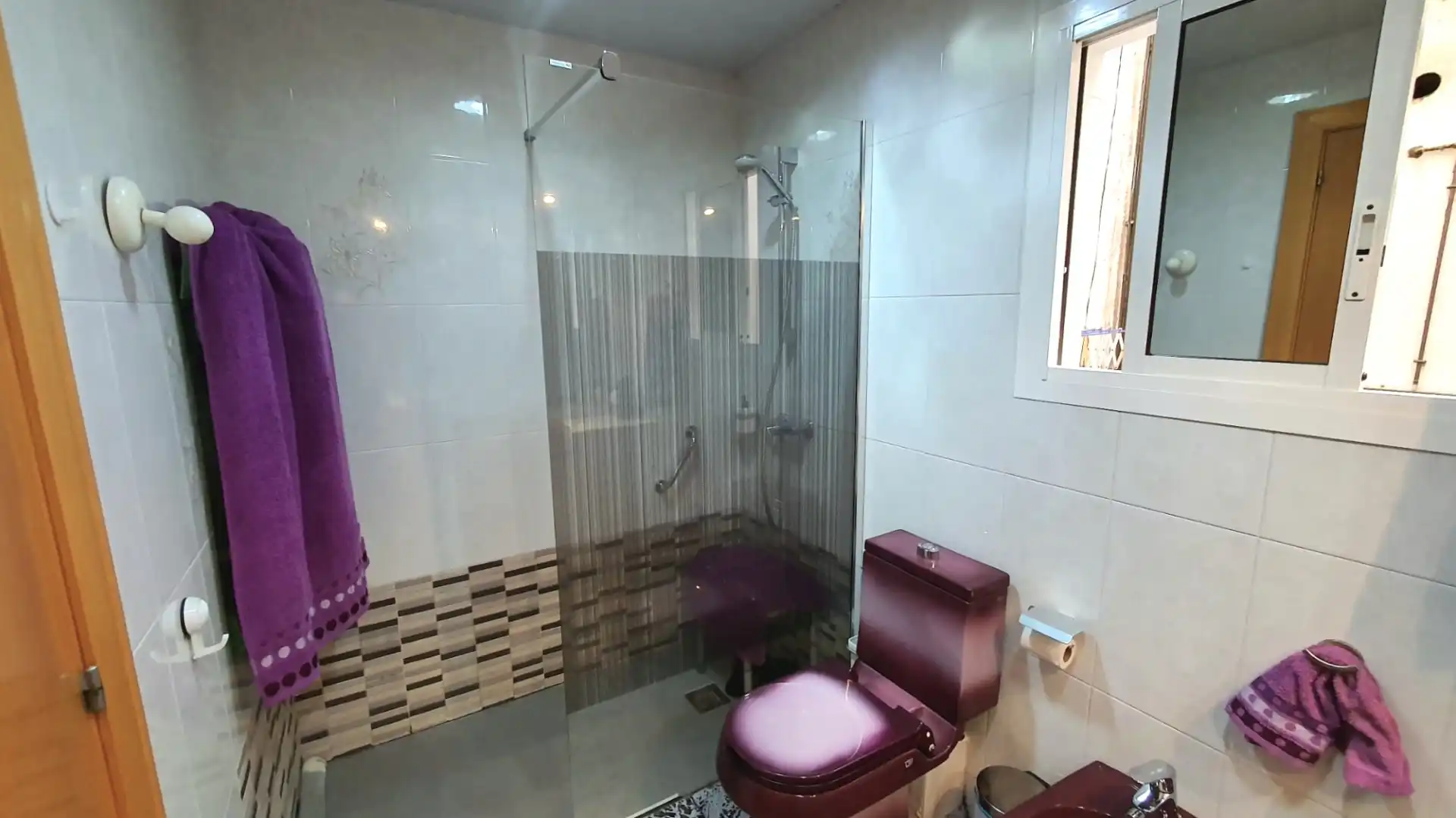 Bathroom of Flat for sale in Centre - Sant Josep - Sanfeliu