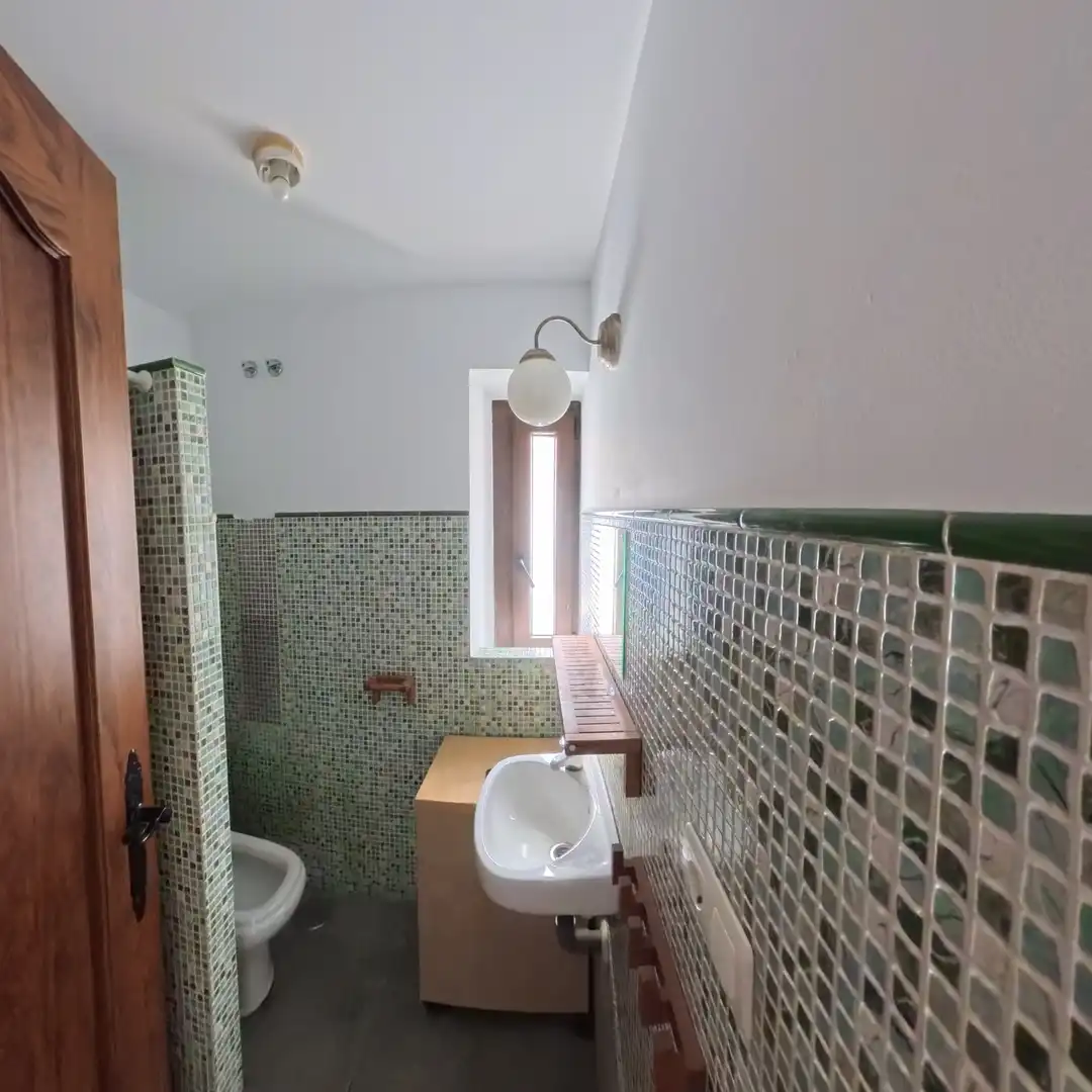 Baño de Edificio en venta en Sayalonga