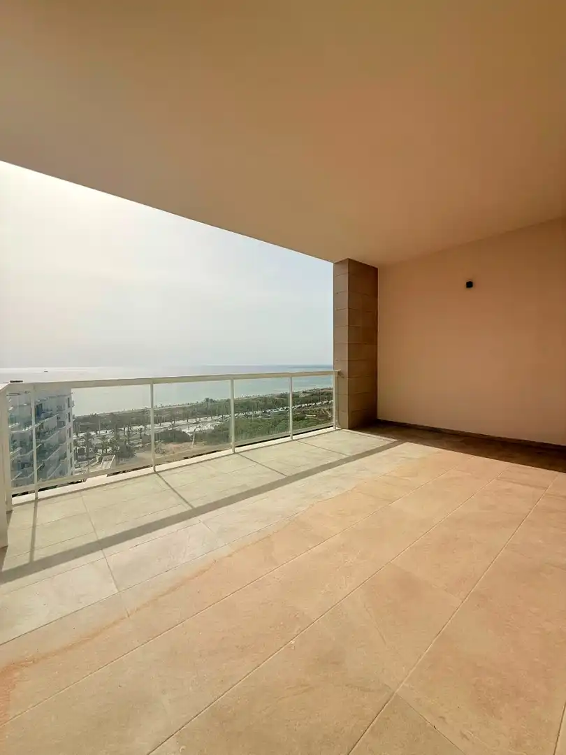 Terraza de Apartamento en venta en Elche / Elx con Terraza, Piscina y Balcón