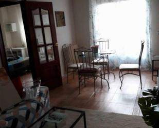 Menjador de Apartament de lloguer en Salamanca Capital amb Calefacció, Forn i Rentadora